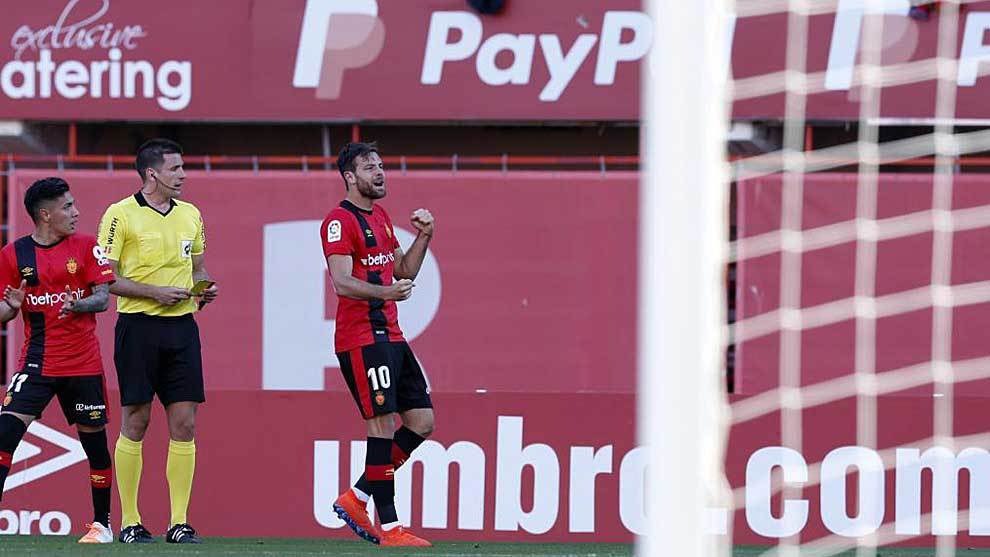 ue_cornella's tweet photo. 👤 Á𝑳𝑬𝑿 𝑳Ó𝑷𝑬𝒁 💥

📌 Segunda División 
⚽️ 84 partidos 
🎯 1️⃣0️⃣ goles 

📌 Segunda División B
⚽️ 123 partidos 
🎯 3️⃣2️⃣ goles

⚡️ Trayectoria, experiencia y olfato goleador para la 𝐔𝐄𝐂 ⚡️
 
#HoHemDeViure 💚 https://t.co/o67eHZEfi6