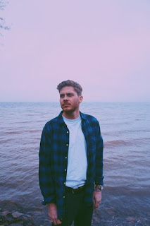 phonograph_me's tweet photo. Two more great tracks are featured today, so have a listen to the new singles from Sam Wright & Roe (@roe_music) 😎 link as always in our bio! #phonographme #newmusic #innewmusicwetrust #musicblog #samwright #roe https://t.co/ggDd4XUGoa