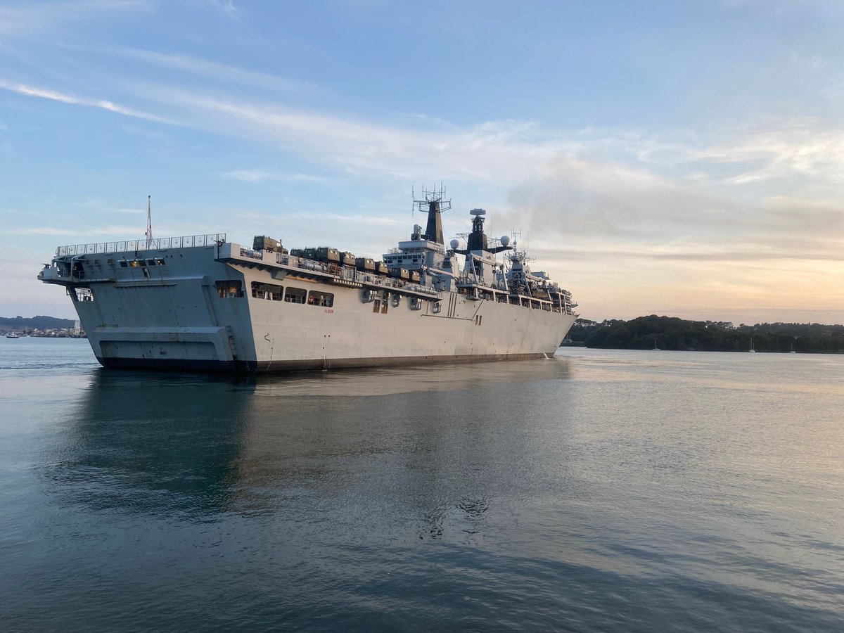 Sailing this evening from @HMNBDevonport for our autumn deployment 🇬🇧💪⚓️ @RoyalNavy @RoyalMarines