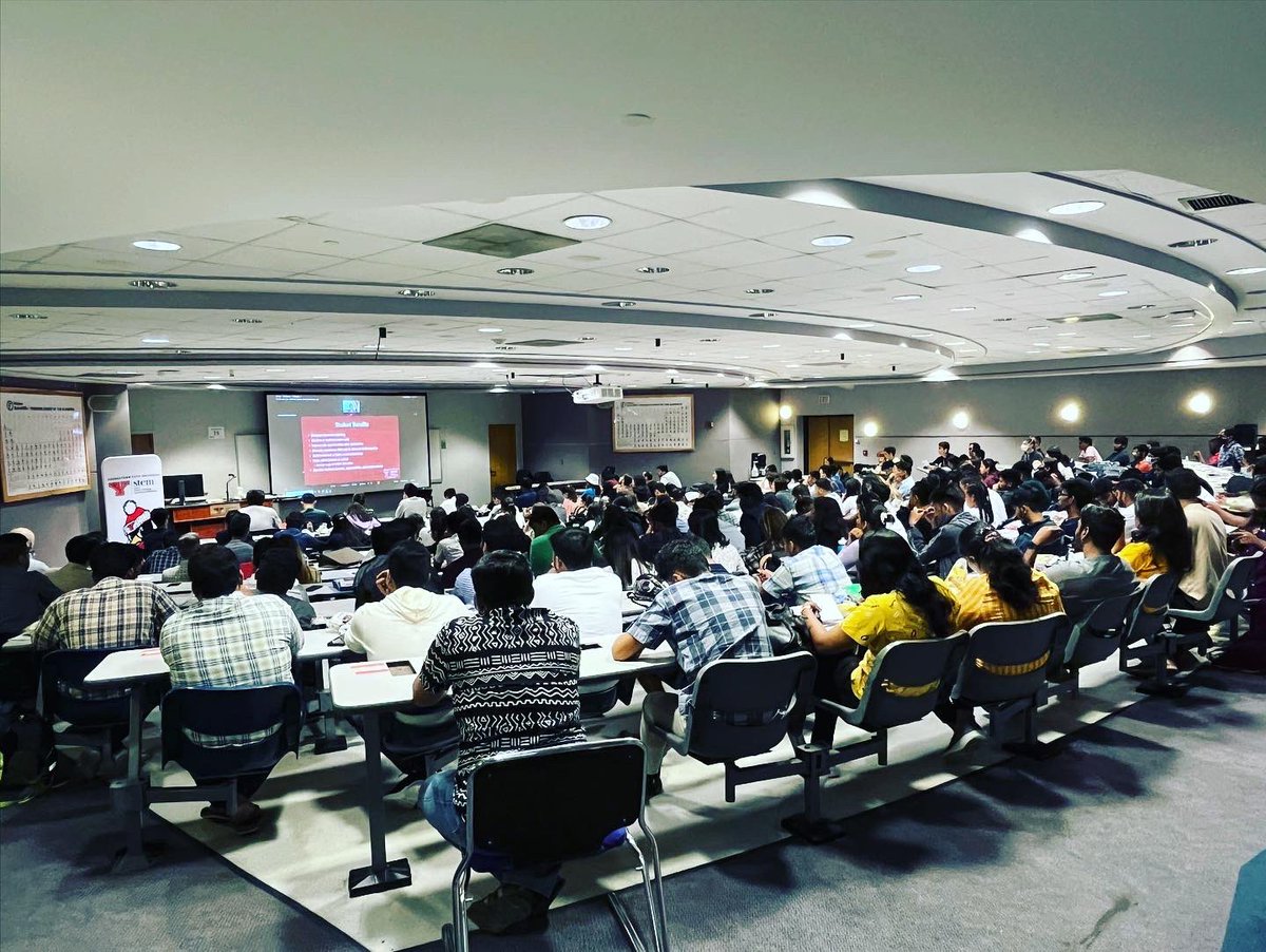 YSU welcomed its largest class of incoming international students EVER! Of those students, over 200 of them are incoming STEM majors. We welcomed these students at a special International STEM Orientation on Friday, August 26th. #ysuSTEMguins #YandProud #YSUSTEM