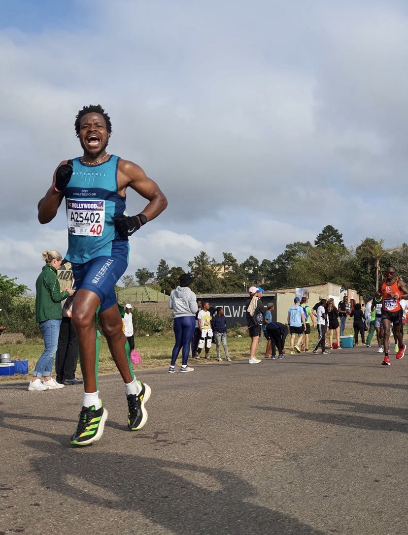 waterfallcityac's tweet photo. Well done to our runners who ran Comrades! 😃🎉
You guys are amazing and we are super proud of all of you 🌊💙🌊💙
#WaterfallCityAc
#Reakitima https://t.co/AKWEP3N8iB