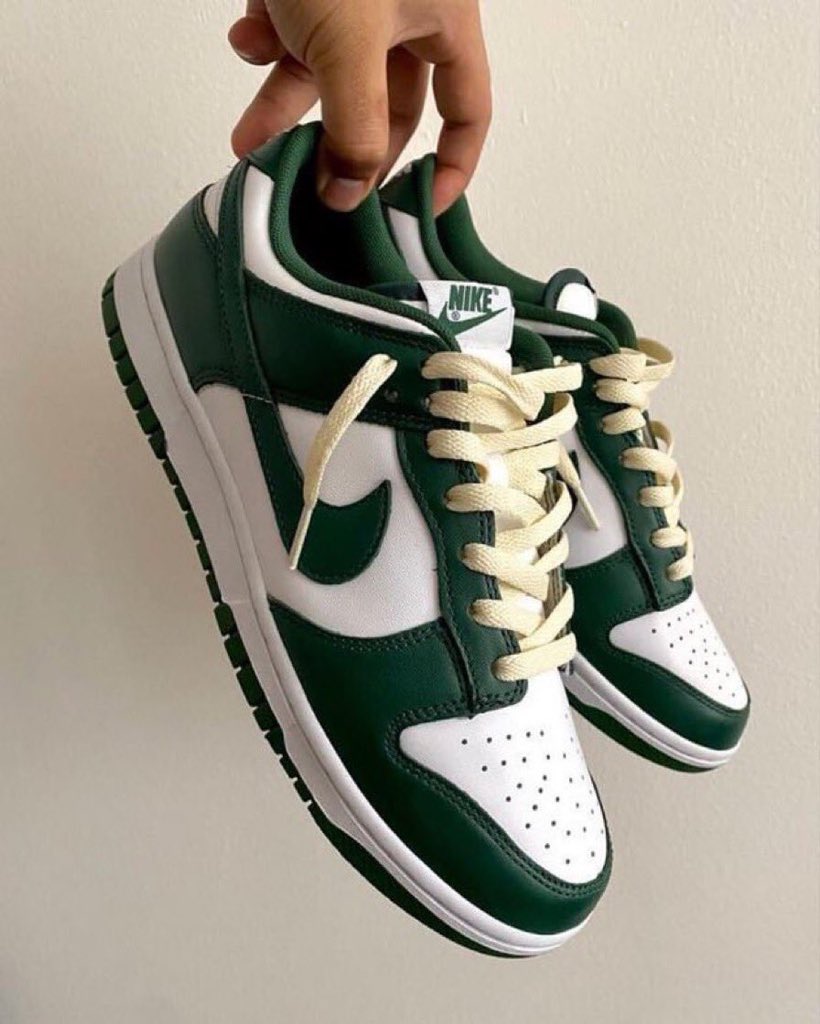 nike dunk low spartan green outfit