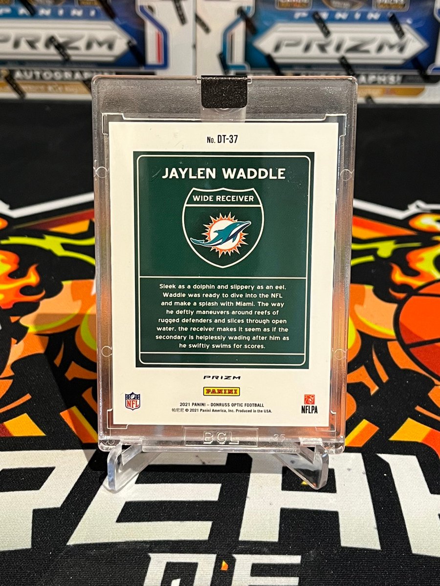 BreaksofGod's tweet photo. Should we WADDLE our way Downtown? Or fly like an Eagle after this great 2021 Optic break? 🐬🦅🏈🔥

Puns aside, we've got two beautiful WR cards to share, a @D1__JW DT RC and a @DeVontaSmith_6 Black Pandora Rated Rookie (25/25)!

ONLY FIRE with BoG!🔥🔥 

#PulledByBoG #TheHobby https://t.co/H2iebDV8IW
