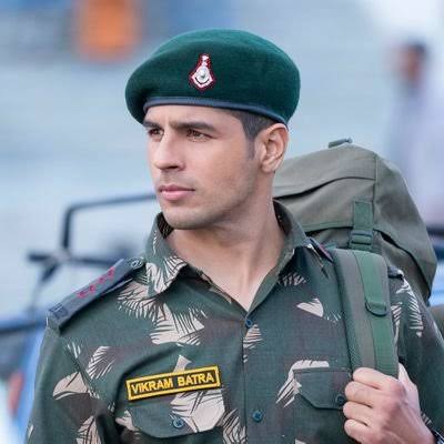 filmfare's tweet photo. Congratulations! 

The Filmfare Award for Best Film goes to #Shershaah at the 67th #Wolf777newsFilmfareAwards 2022.

#FilmfareAwards2022 #FilmfareAwards https://t.co/8vBLSlE7TX