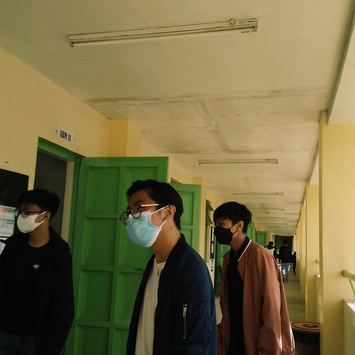 grade11_fansite's tweet photo. [PREVIEW] 300822 RENZEL, JOSH, AND MARVY - Week two 2022

#BCNSHS #SENIORFRESHIES2022 #UBEKESONIANS #RENZEL #JOSH #MARVY https://t.co/bgDSHUdhpF