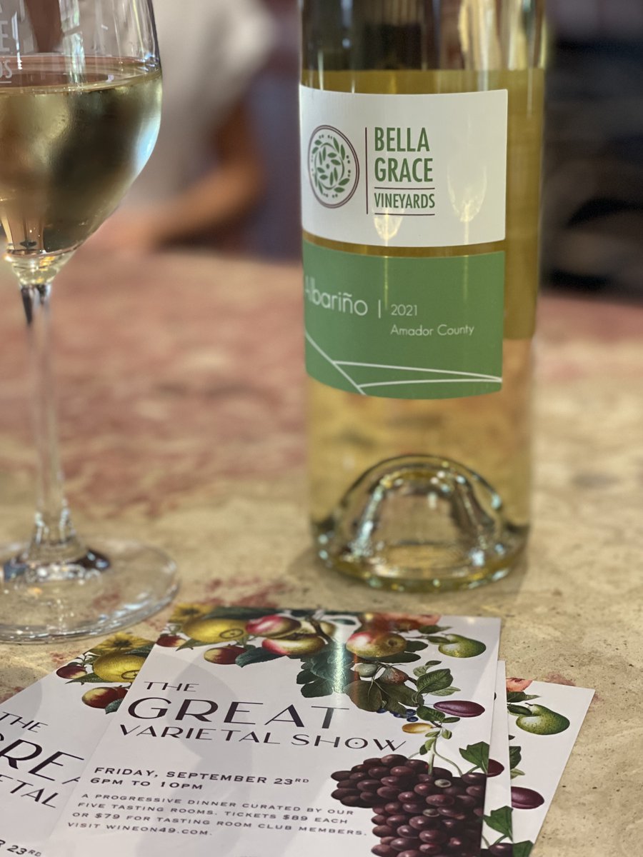Wineon49's tweet photo. Meet Chef Rob Havill of Bella Grace. Savor his small plates at The GREAT Varietal Show, a progressive dinner on 9/23. On his menu ~ Shrimp with pineapple salsa paired w/ Albarino. Duck breast paired w/Mourvedre. Full menu &amp; tickets - https://t.co/684SIZDO3z https://t.co/aX6b68zwNm