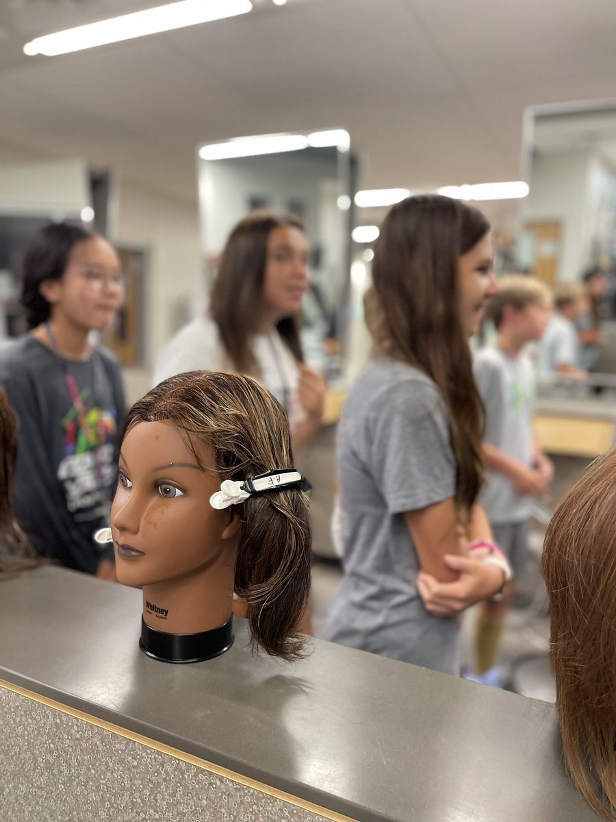 TECCeast's tweet image. Thanks @McKamyMS 7th grade for coming out today! Can’t wait to have you guys here in High School!!
#OneLISD #LISDCTE @lisdcte @LewisvilleISD