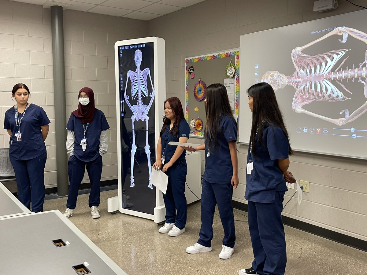 TECCeast's tweet image. Thanks @McKamyMS 7th grade for coming out today! Can’t wait to have you guys here in High School!!
#OneLISD #LISDCTE @lisdcte @LewisvilleISD