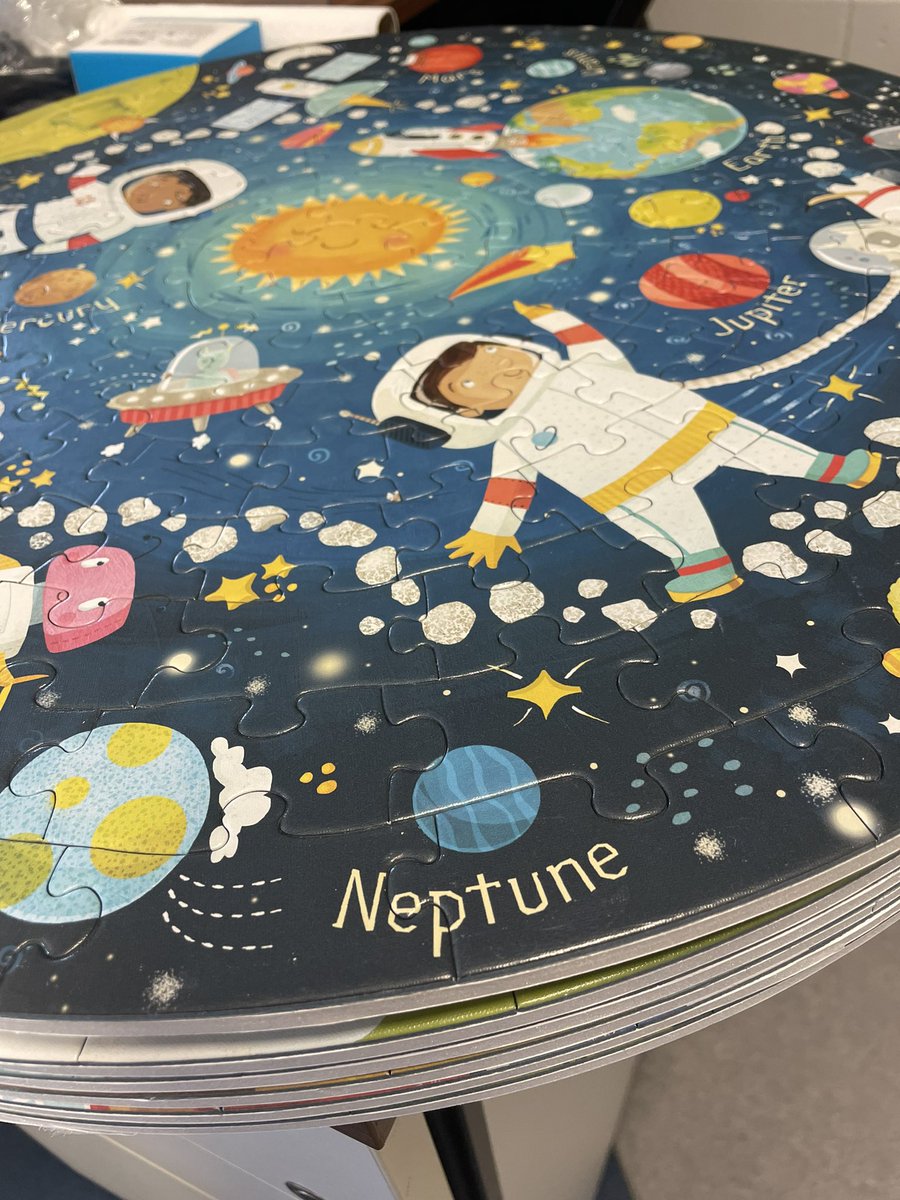 The team have been busy putting together puzzles for our display at <a href="/SpringAutFair/">Spring & Autumn Fair</a> next week. Defo didn’t hear any complaints from the crew while they worked! Pop by &amp; take a peek at our new Christmas puzzles - they’re beautiful! 

#BigKids #puzzles #jigsaws #roundpuzzles