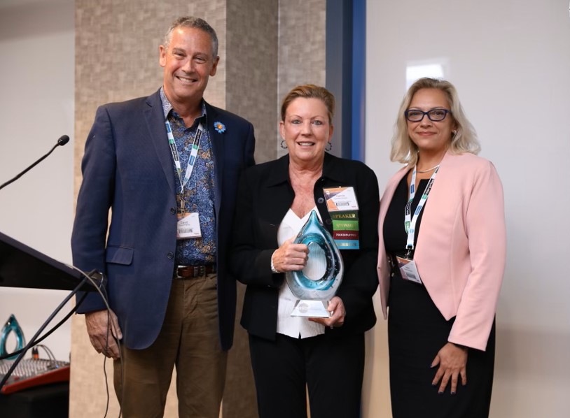 ensembletravel's tweet photo. We were proud to represent the #travel community and our members at the @ASTAadvisors  Global Convention last week in San Francisco. One of our highlights was presenting the fifth annual Susan D. Tanzman Inspiration Award to Camille Olivere, Chief Sales Officer of@globusfamily. https://t.co/zRLcw0BTlp