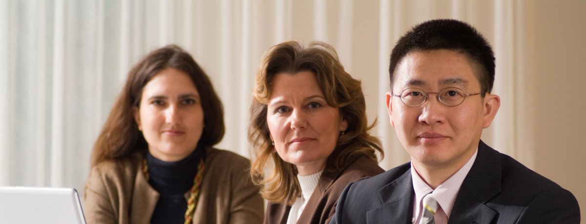 thetranslationc's tweet photo. Human Translation Services

The term 'human translations' highlights the fact that the translation services are done by human beings instead of computers (a.k.a. machine translation).
As technology evolves, more of the translation process is left to

https://t.co/vRPF5KmhTH https://t.co/4c9Wgw0EZ8