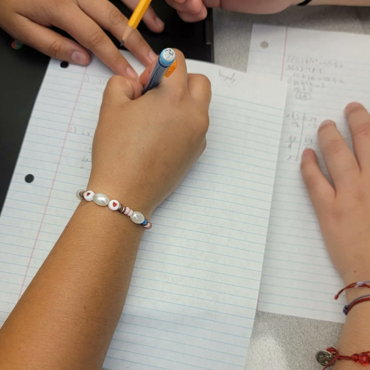 IntlAcademyACHS's tweet photo. Is it just me or is Ms. Lord manifesting math magic? ➕➖➗ @KristinLord4 @ACHS_MathDept #iteachmath https://t.co/A7Kj2e7k3n