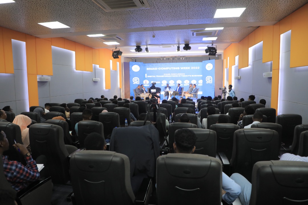 gogoldhig's tweet photo. Sharaf ayay ino ahayd in ka mid noqono guest speaker lugu casuumay Panel Discussion "Digital Transformations in to days business" madama Gogoldhig Media Production Company ay ka mid tahay shirkada ka faideystay Digitalka kuna shaqeya sido kalena ardayda bara.
#computingweek https://t.co/btJKhrJyD8