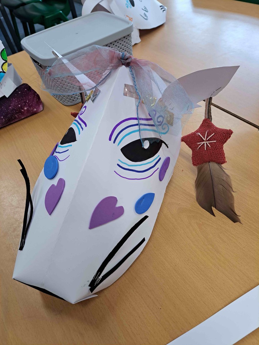 creepingtoad's tweet image. Ideas growing, trees taking root in imaginations at @Nairn_Festival  this week. Auldearn Primary School gave us woodland characters and the story of a grumpy old tree.“and now I have squirrels stuffing acorns up my nose!”#masks, #treestories