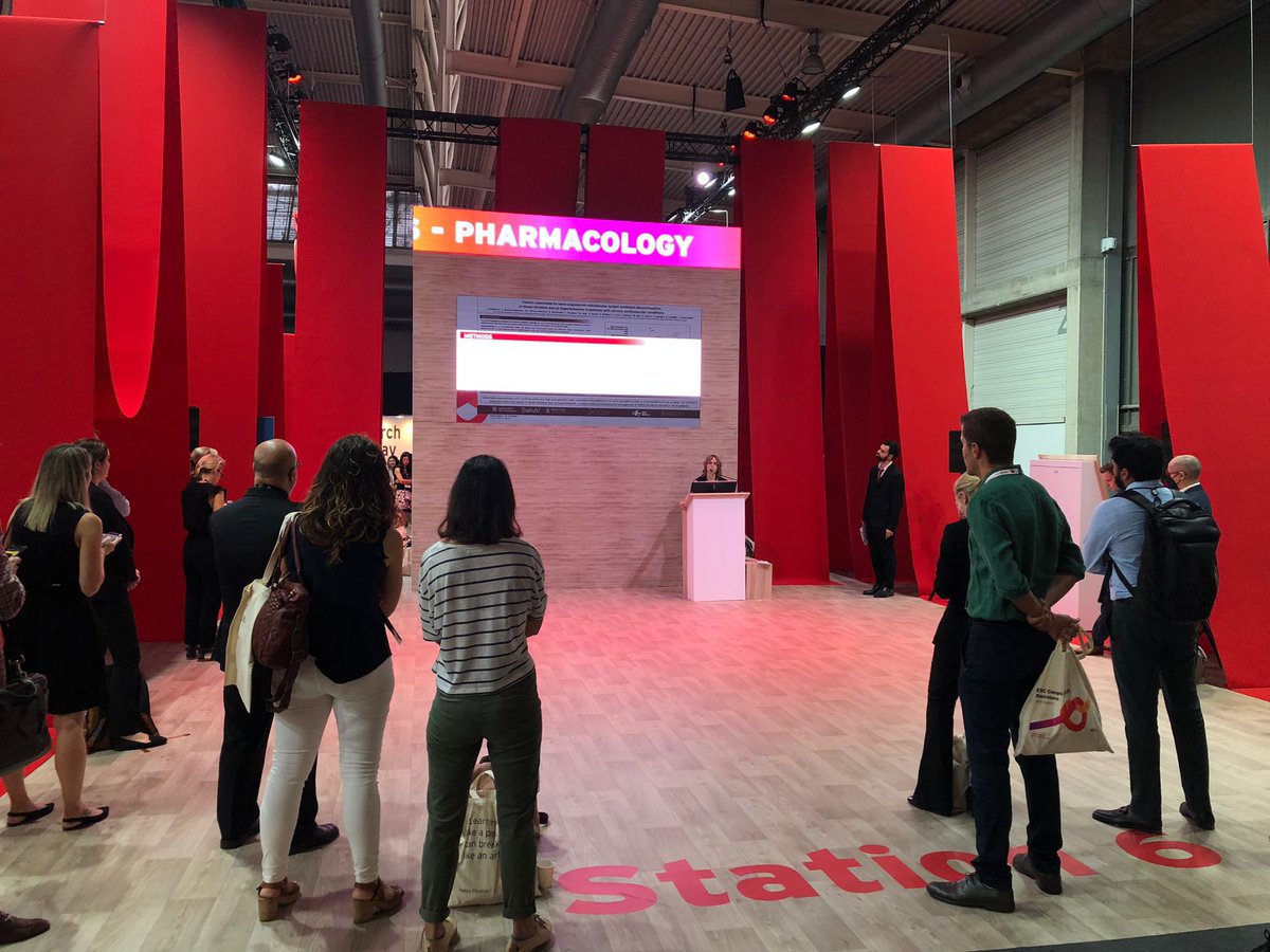 SantiJM_Cardio's tweet photo. 10 moderated posters presented by our team in the #ESCCongress!
Outstanding job!!!
#HeartFailure #SECenESC22
#UMICO #NursesActive https://t.co/nmoTFhGo09