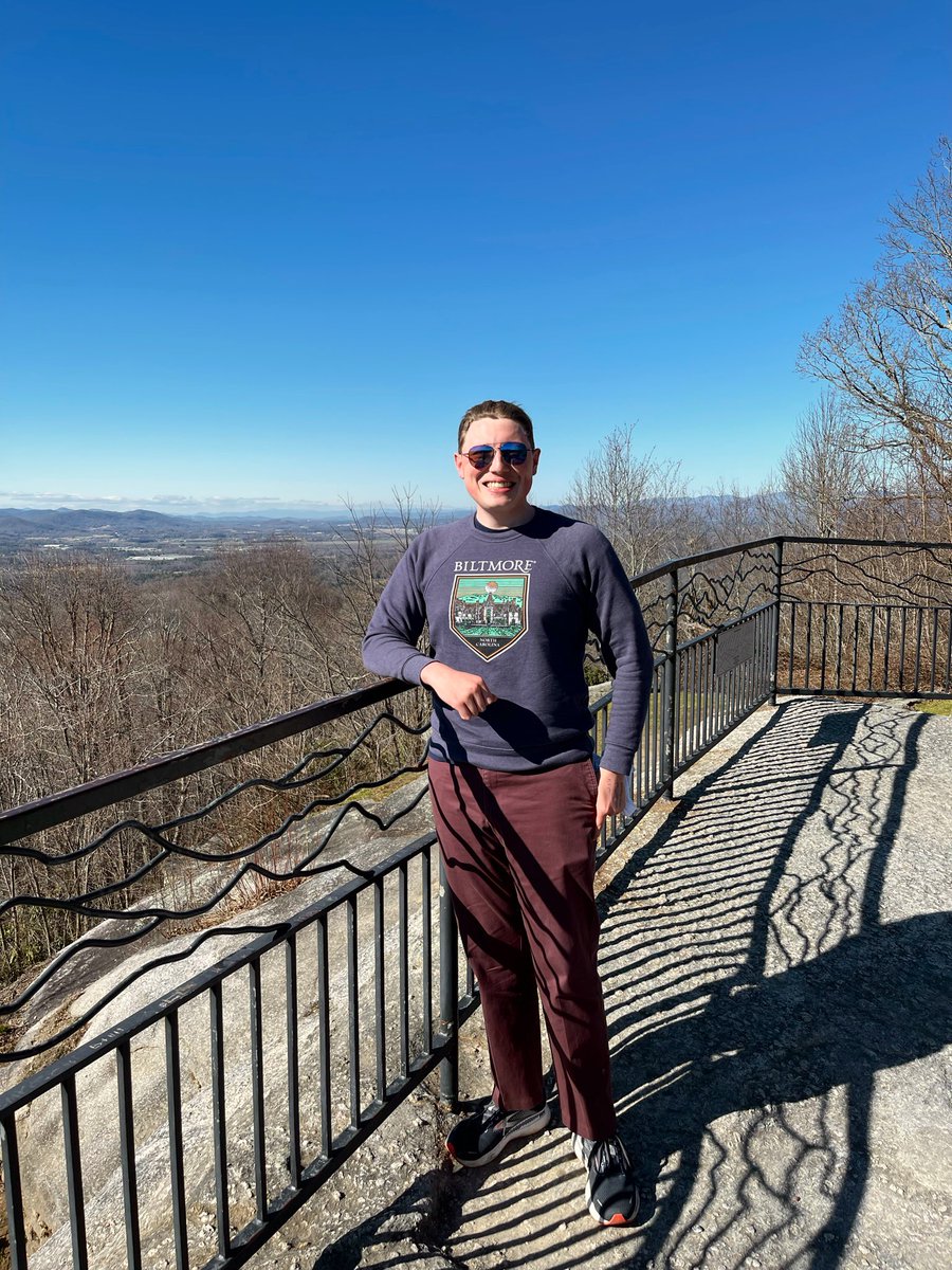 MitchellsMayors's tweet photo. #LaurelPark, NC is home to the Fleetwood Hotel, the hotel that never was… A pre-Great Depression project set to change the NC mountain experience forever, it was canceled in 1926 and stood empty for 10 years. Mayor Carey O’Cain is keeping the town history alive! #mitchellsmayors https://t.co/8IqlgnfNsM