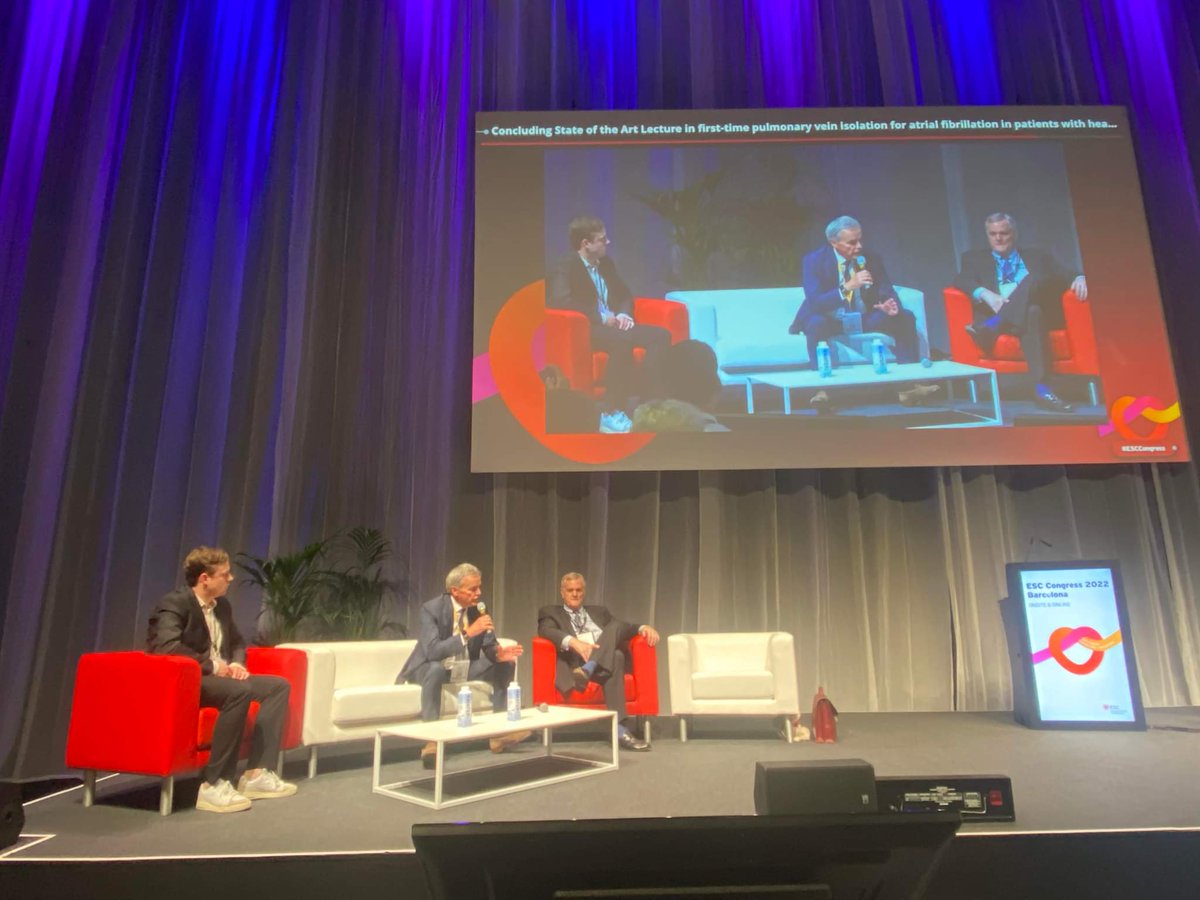 It was a great honor to present my ressearch project at the ESC Congress 2022 in a session with Dr. Douglas L. Packer and Dr. Karl-Heinz Kuck!

Thanks to my supervisor <a href="/weekepe/">Peter Weeke</a> and all the co-authors that have contributed to the project!

#ESCCongress <a href="/RigsHeart/">RigsHeart 🫀🚨</a> <a href="/CopCard/">Copenhagen Cardiovascular Research Center</a>