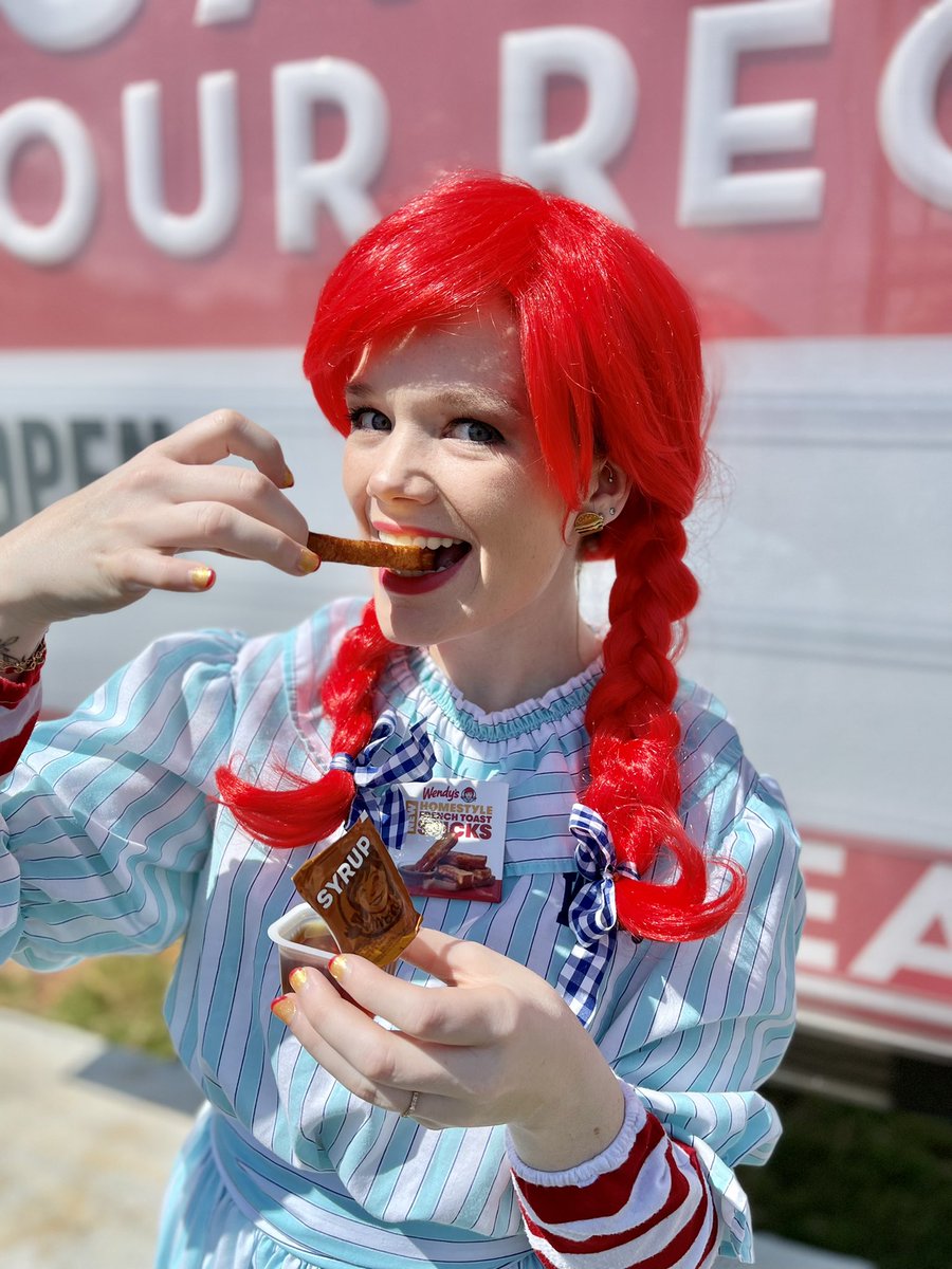 mulmer08's tweet photo. @Wendys is making your mornings SWEET with their new French Toast Sticks. #frenchtoaststicks #betterthanyourmoms https://t.co/1axsEaPqW0