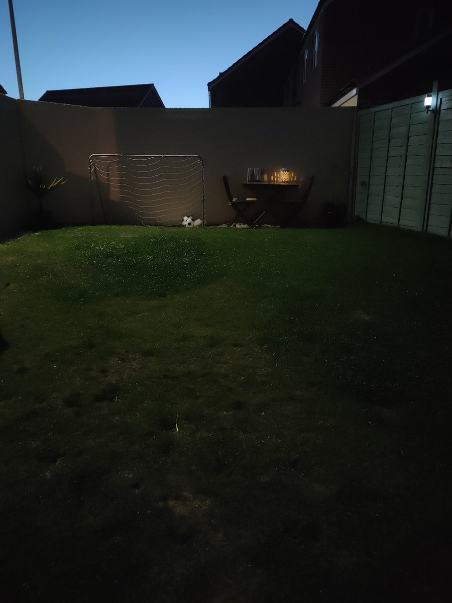 Enjoying the dying moments of summer holidays 2022. Back to it on Thursday! 🍺☀️ #summer #holidays #back2school