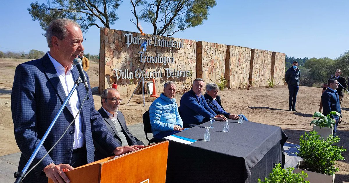 ECalamuchitano's tweet photo. Para llevar adelante está obra, la @VgbGov, el @gobdecordoba y el #GobiernoNacional  invirtieron más de  280 Millones de Pesos. Este tipo de inversiones permitirán potenciar  el desarrollo  de industrias sin chimeneas en #Calamuchita. https://t.co/7jH5MXGrO1