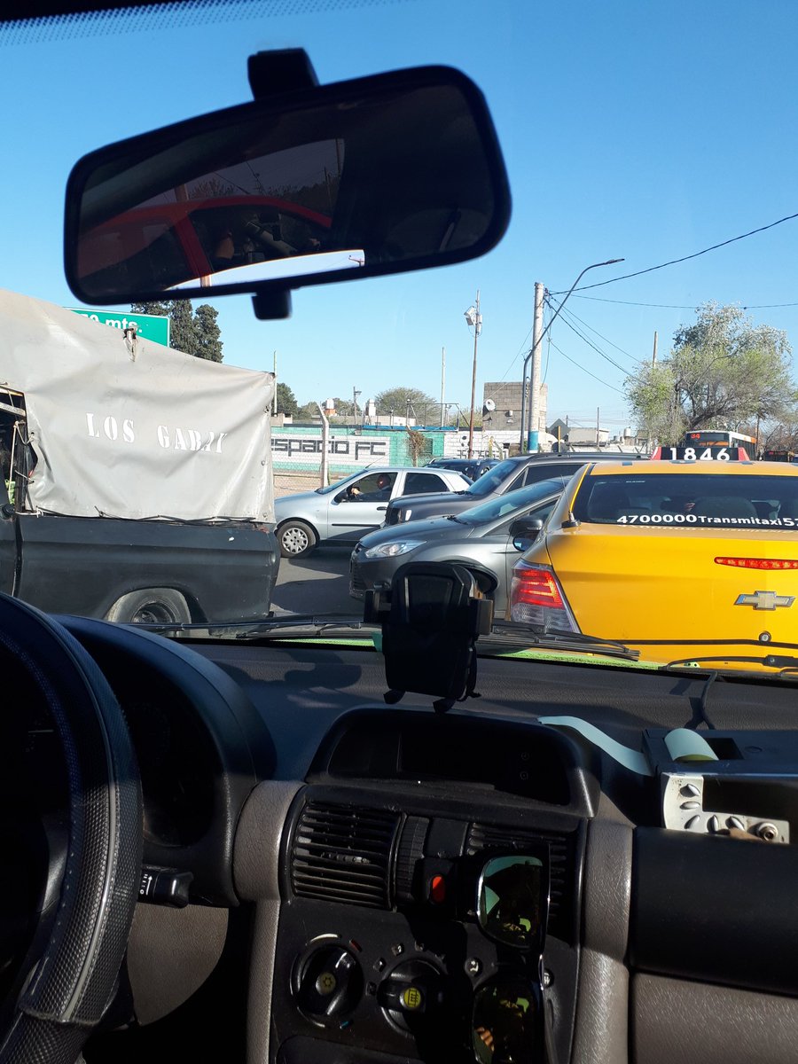 Zona UTN #CAOS #TránsitoColapsado Desvío desde la Av Velez Sarsfield