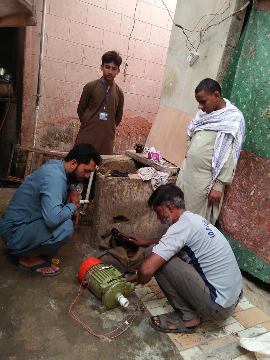 AdnanChandPPP's tweet photo. On The Directives Of Rahmatullah Shaikh .
New Water Motor Installed At Flood Relief Camp New Grammer School Sachal Goth. Quick Response By DMC East. Mr Nawab Dawood Chand Supervised The Respective Work
@SaeedGhani1 @SyedNasirHShah
#FloodRelief #DmcEast #SindhGovernment https://t.co/u3SEP8ssyU