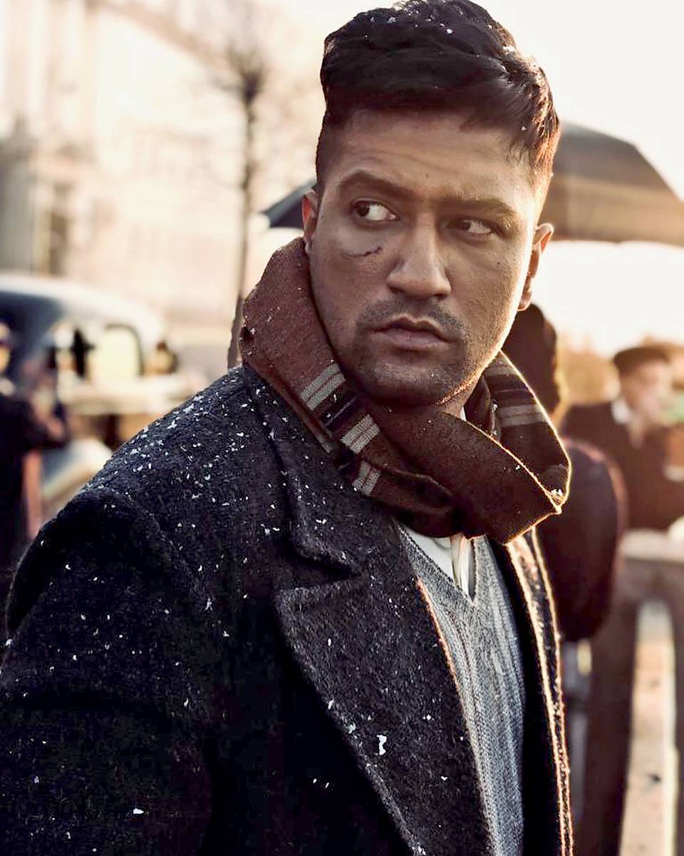 filmfare's tweet photo. Congratulations! 

The Filmfare Award for Best Actor (Critics') goes to #VickyKaushal for #SardarUdham at the 67th #Wolf777newsFilmfareAwards 2022.

#FilmfareAwards2022 #FilmfareAwards https://t.co/rtt8cyb6Hg