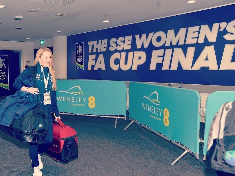 ElenaJobson's tweet photo. My incredible 4 year journey with West Ham women has come to an end. So thankful to pretty much every single one of you that’s been part of it. It’s a goodbye for now, West Ham ⚒ https://t.co/qVz7yLXqJL
