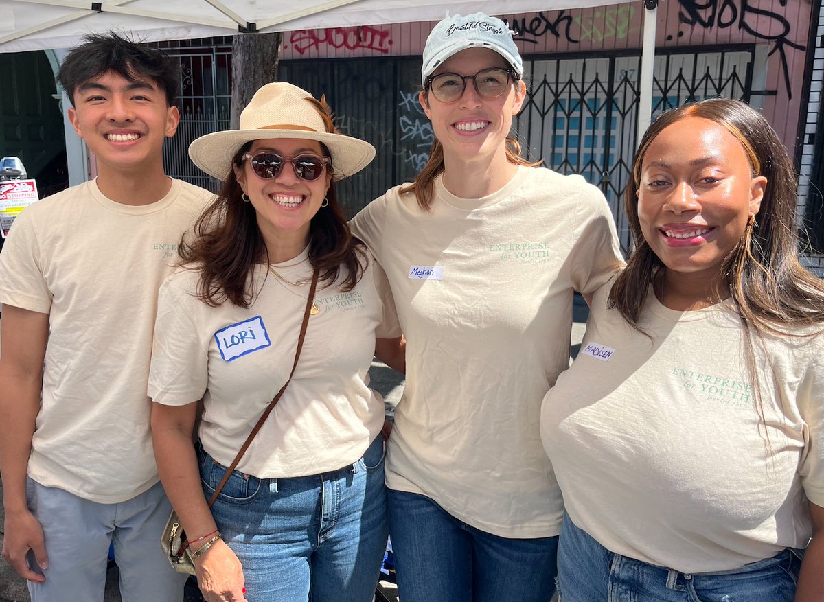 EFY_SF's tweet photo. We had a great time celebrating @826valencia's 20th Anniversary. We connected with local orgs and youth by running a t-shirt giveaway and a "Draw Your Dream Job" activity with kids. Check out the last picture to see their art! 🎨 🙌

#youthdevelopment  #826valencia https://t.co/WxbpiZxkEt