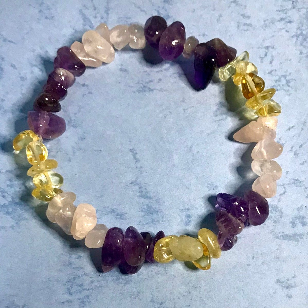 milo_reads's tweet photo. 6mm Chip Rose Quartz Bracelet | Citrine Bracelet | Amethyst Bracelet | Chip Beaded Bracelet | Spiritual | Strength | Chakra unisex bracelet
 #Bracelet #Strength #Quartz #AmethystBracelet #CitrineBracelet #Chakra #UnisexBracelet #LuckyGem7 #EtsyEmail

👉https://t.co/rr0ZagK2vQ https://t.co/N4kRlnMqLr