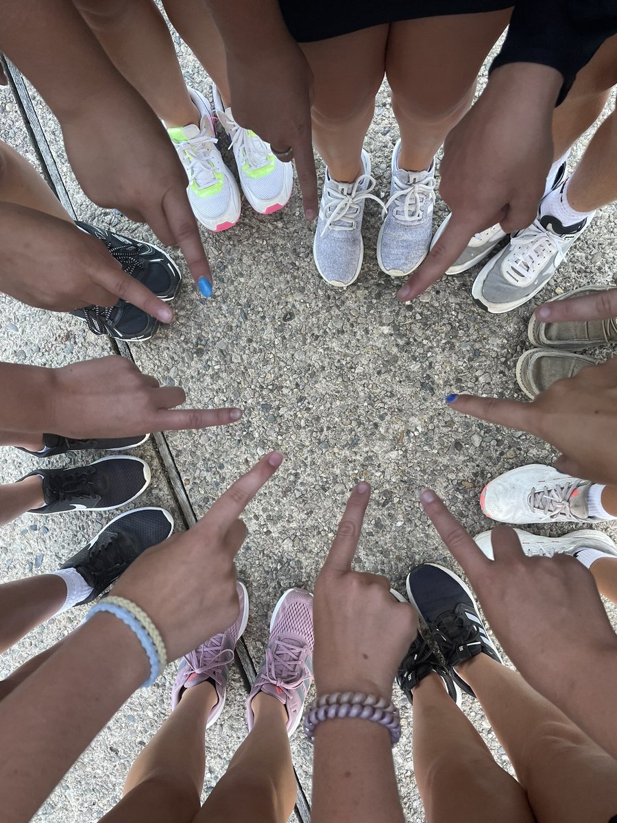 Our Lady Lions Golf Team is on 🔥 🔥 

Rushville 188
Knightstown DNQ
Greensburg 214

<a href="/AthleticsRchs/">RCHS ATHLETICS</a>