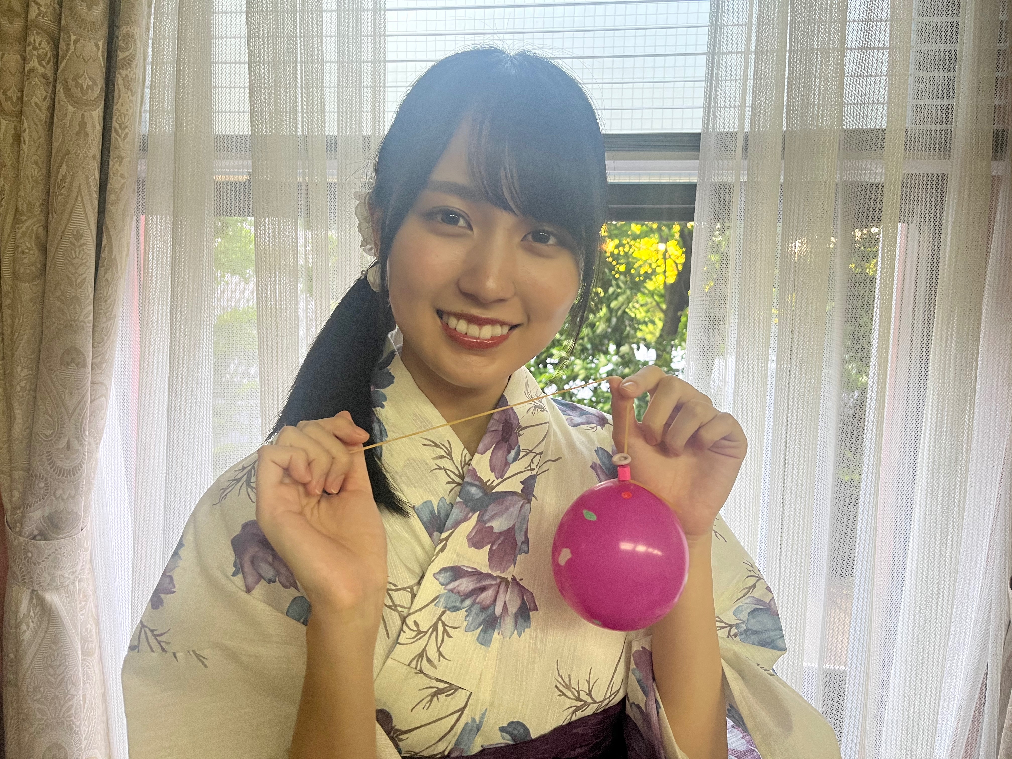 乃木坂46賀喜遥香 1st 写真集 「まっさら」好評発売中【公式