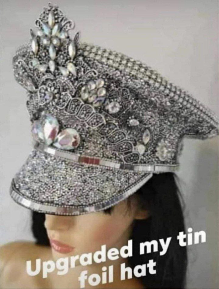 char_lee23's tweet image. Rebuilding sux.....
Where are my beautiful tin foil hat wearing fringe at????