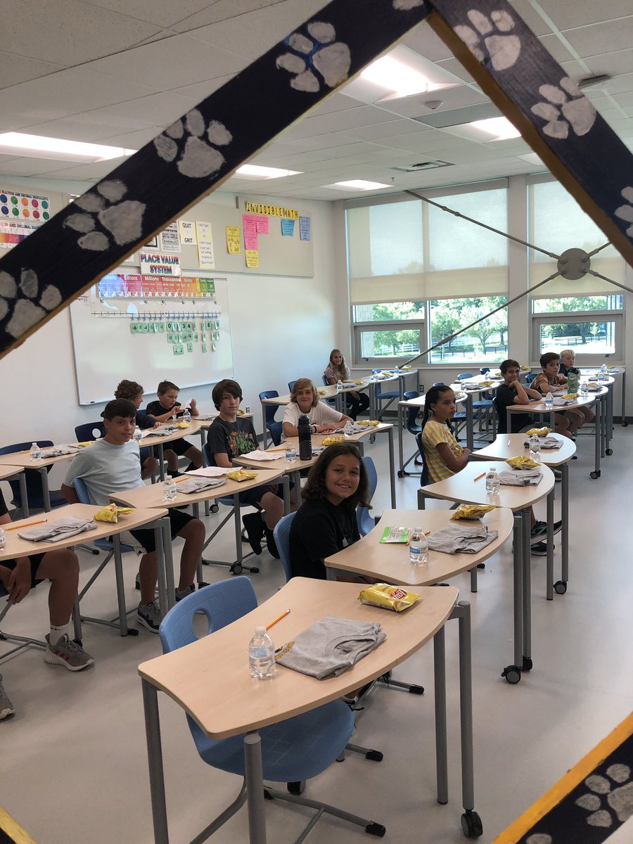 Jamie Arnett tweet media