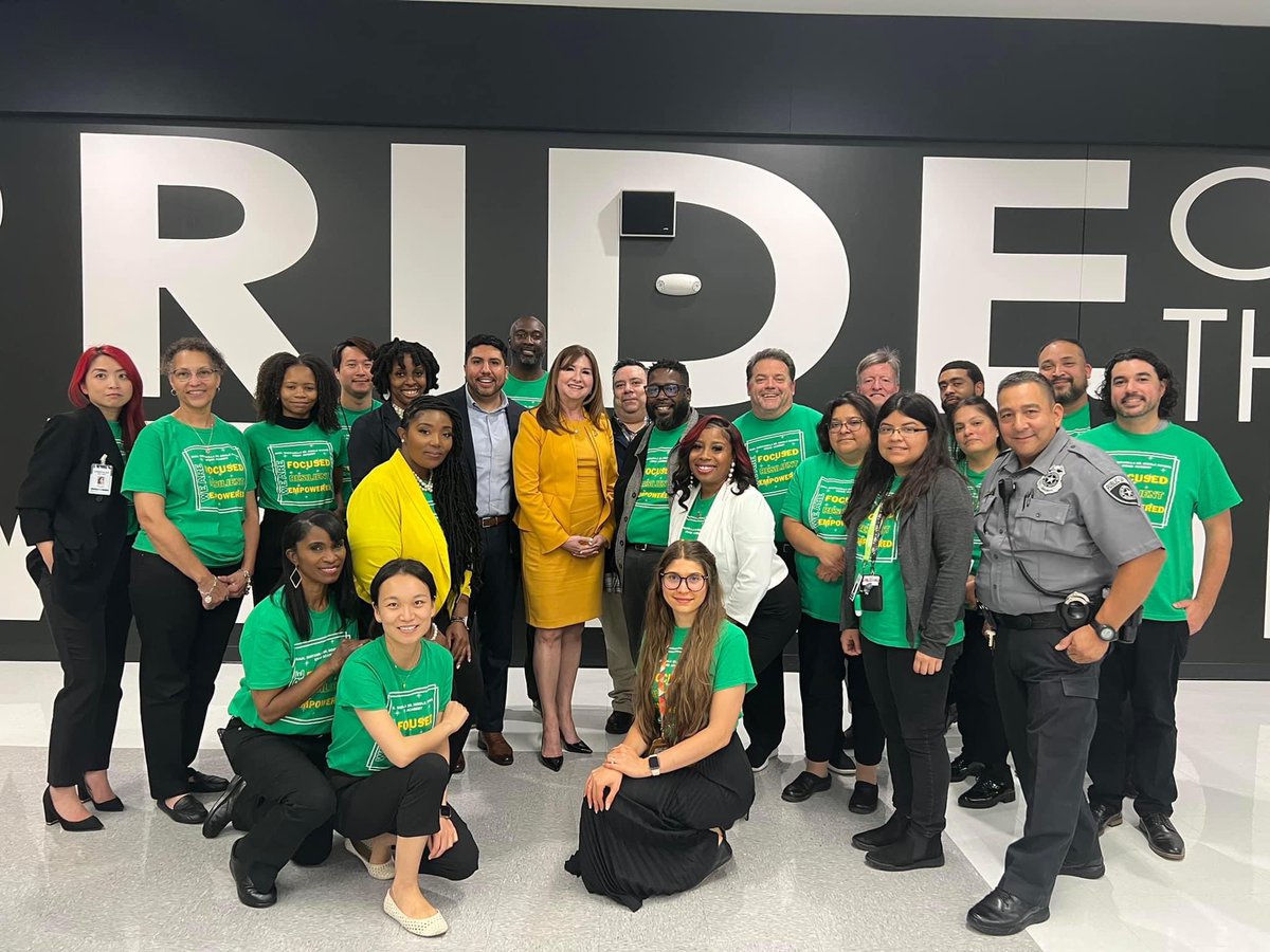 Raul Quintanilla Sr. Middle School STEAM Academy (@qmsstars) on Twitter photo <a href="/QMSSTARS/">Raul Quintanilla Sr. Middle School STEAM Academy</a> with District 8 Trustee <a href="/JoeCarreon/">Joe CarreĂłn</a> and <a href="/DallasISDSupt/">Dr. Stephanie S. Elizalde</a> Stephanie Elizalde at <a href="/LGPinkstonHS/">L. G. Pinkston High School</a> for a Meet & Greet and dialogue with the Superintendent. <a href="/dallasschools/">Dallas ISD</a> <a href="/SHussainDISD/">Salem Hussain</a> <a href="/shannontrejo/">Shannon Trejo</a> <a href="/roshonda_brown/">Roshonda Brown</a> <a href="/QMSSTARS/">Raul Quintanilla Sr. Middle School STEAM Academy</a> with District 8 Trustee <a href="/JoeCarreon/">Joe CarreĂłn</a> and <a href="/DallasISDSupt/">Dr. Stephanie S. Elizalde</a> Stephanie Elizalde at <a href="/LGPinkstonHS/">L. G. Pinkston High School</a> for a Meet & Greet and dialogue with the Superintendent. <a href="/dallasschools/">Dallas ISD</a> <a href="/SHussainDISD/">Salem Hussain</a> <a href="/shannontrejo/">Shannon Trejo</a> <a href="/roshonda_brown/">Roshonda Brown</a>