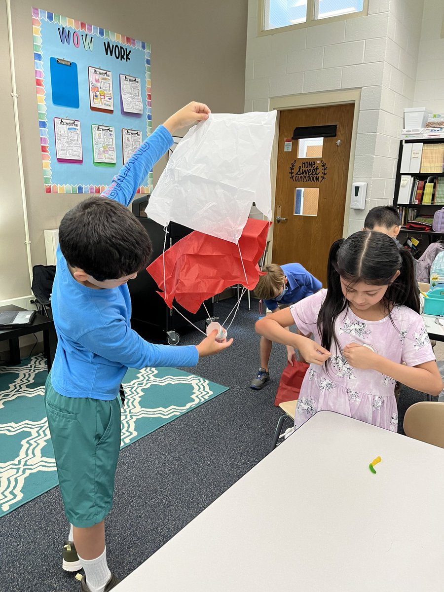 Kari Hoover tweet media