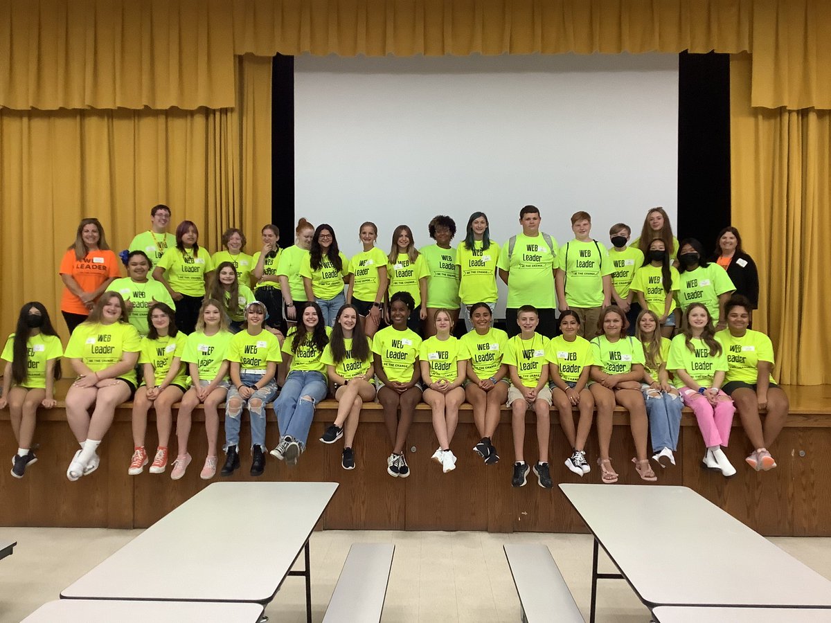 FLWWILDCATS's tweet photo. So proud of this AMAZING group of WEB LEADERS/ADVISORS! They prepared, decorated & ran events they organized for 6th grade orientation. Looking forward to your leadership, lessons & events you plan for our students this year! #wildcatwow #thatshowweroll #webleaders🖤💛 https://t.co/j7t73cXnm4