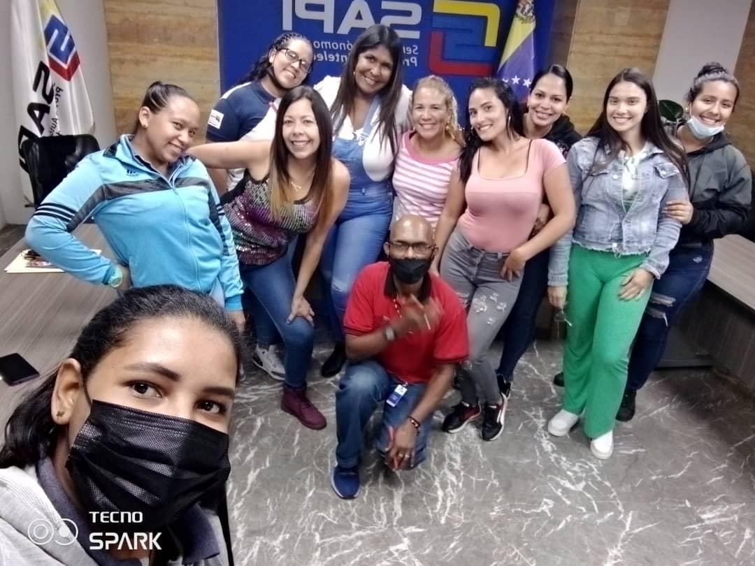 #30Agos || CFS Comercial del Norte|| En desarrollo el curso de Redacción de Informes Técnicos, para luego proceder atender a un segundo grupo de trabajadores de la Entidad de Trabajo SAPI.

#VenezuelaEnCrecimiento #FormateEnElInces