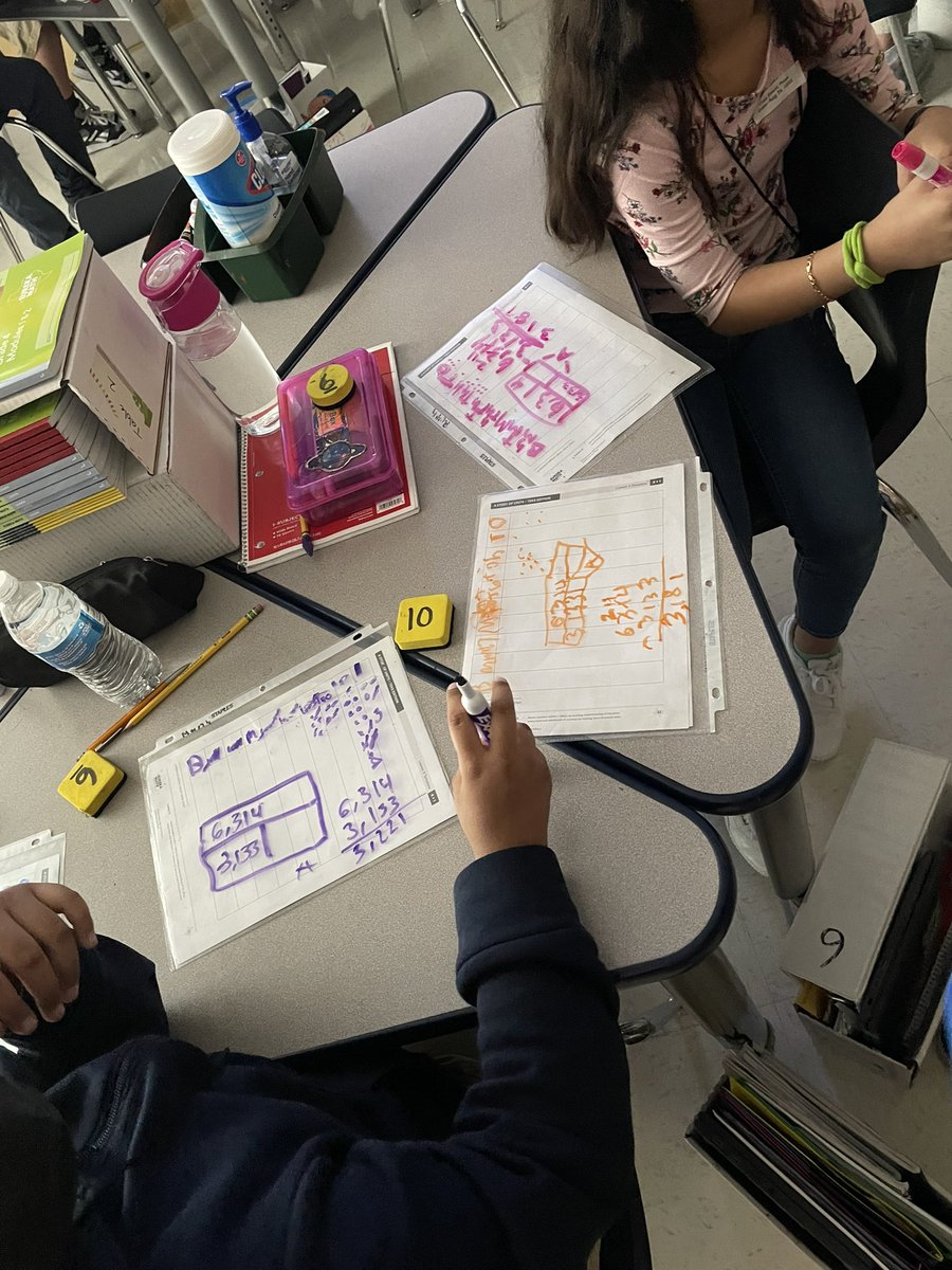 MsPineros's tweet photo. Great things happening in our ✨4th grade math classes✨ this week. Students are engaged and successfully using strip diagrams and place value charts to add and subtract whole numbers @DES_Hornets 🐝 ❤️ #GISDMathRocks @GISDTLD @gisdnews https://t.co/q3HdS9ZPPR