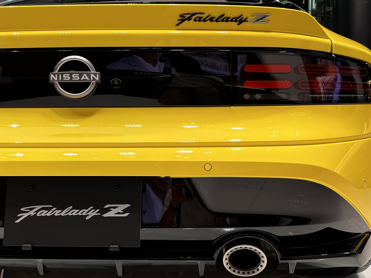 kota5523's tweet photo. Fairlady Z in NISSAN CROSSING
#nissanz #fairladyz #zr34 https://t.co/tW6yLzZkEJ