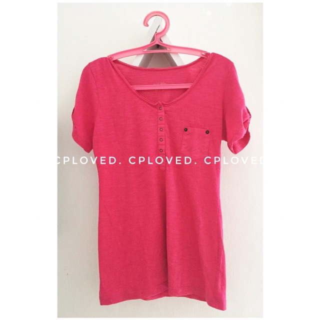 CHACAACUIT's tweet photo. Saya menjual Kaos T-Shirt PRELOVED seharga Rp1.000.000. Dapatkan di Shopee sekarang! https://t.co/XZgVoGZa7Y #ShopeeID https://t.co/0bpItfwLVU
