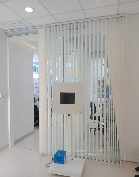 dswindows's tweet photo. Fabric Vertical Blinds for Health Centers and Dental Clinics https://t.co/dteGa0fEz0 https://t.co/c8g6MlQsSP