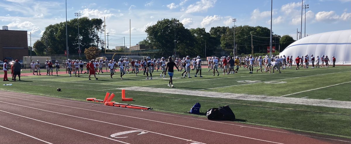 JonnyOSoccer's tweet photo. @CathMemKnights Football #catholicmemorial https://t.co/h5K1oz34nd