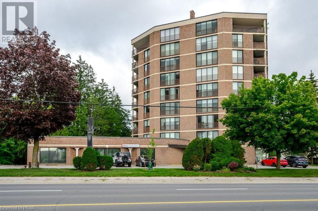 kjbarrick's tweet photo. See a virtual tour of my newest #listing 885 CLONSILLA Avenue Unit# 304 #Peterborough #ON  https://t.co/P5cl7R6nx0 https://t.co/nNZyRJerK2