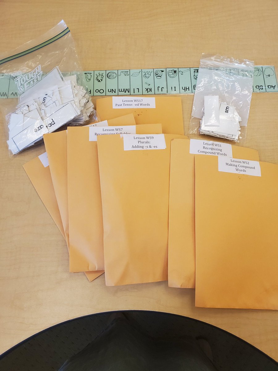 llbyram's tweet photo. Help pls. Came across a bunch of these with no lesson plans. Any ideas where to find the lessons to go with these word cards? Would love to use them. TIA! https://t.co/q4vMdYK1EZ