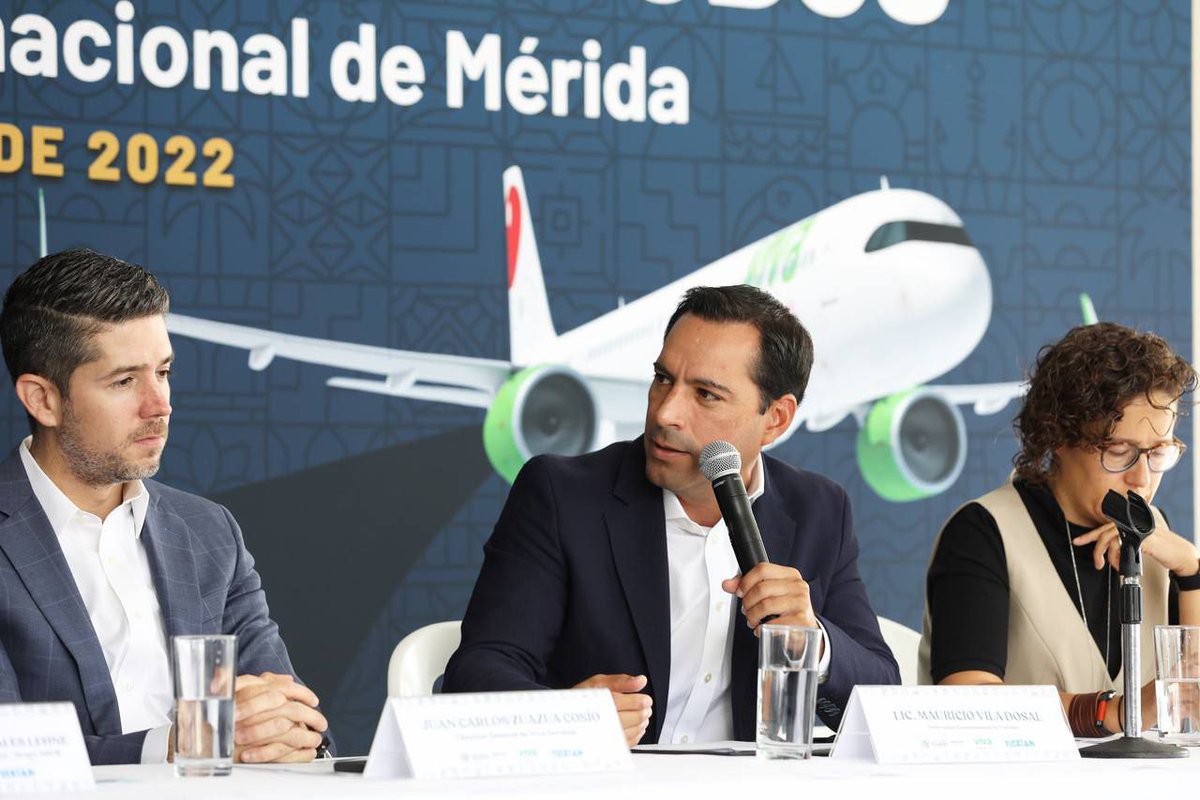 antonio_rsa1's tweet photo. NUEVA BASE DE EMPRESA AÉREA DE BAJO COSTO, PERMITIRÁ LA OPERACIÓN MENSUAL DE MÁS DE 400 VUELOS DESDE MÉRIDA 
La nueva base será de @VivaAerobus en el Aeropuerto Internacional de Mérida, resultado de las gestiones del gobernador @MauVila permitirá que 3 aeronaves aquí pernocten. https://t.co/BHsuhYA3qi