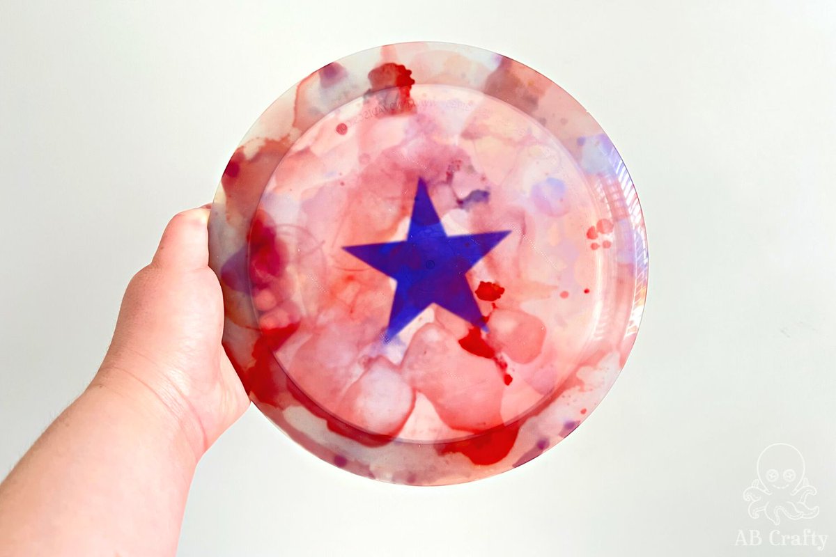 Dye your own disc golf discs! These are just a few of the 7+ designs: abcrafty.com/disc-dyeing/?u…

#discgolf #discdye #discdyeing