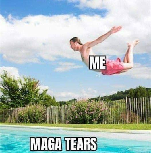 Richard85397279's tweet photo. @gtconway3d TRUMP: Why are people so mean. That's funny. #tinyhandcuffs https://t.co/XvSQmTkZF5