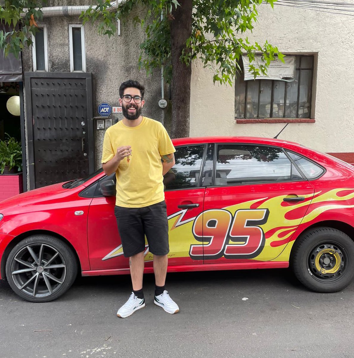 eldanielenrique's tweet image. qué dirías si esta noche te seduzco en mi coche