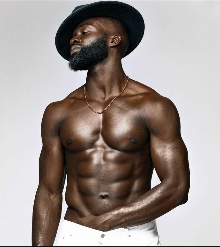 Musclebeardking tweet picture